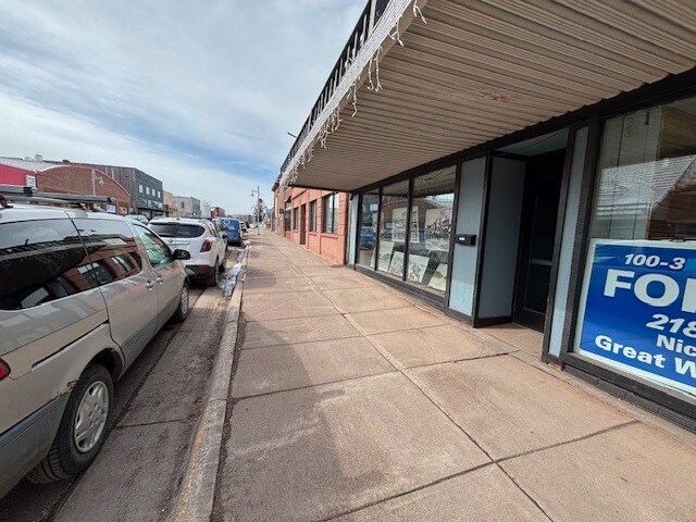 More Photos Of 601 1st Ave, Two Harbors General Retail For Lease