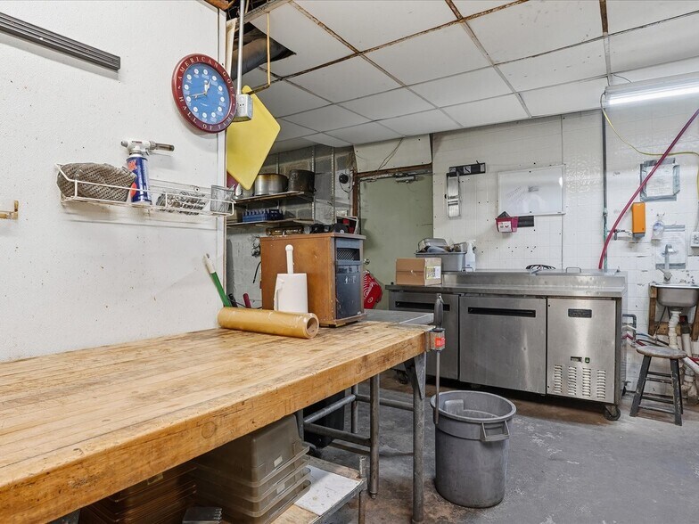 More Photos Of 1874 Route 611, Mount Pocono Restaurant For Sale