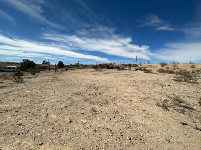 More Photos Of 475 Armory Rd, Barstow Land For Lease