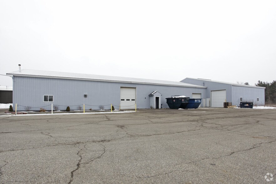 More Photos Of 13720 172nd Ave, Grand Haven Manufacturing For Lease
