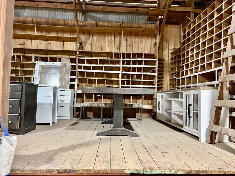 More Photos Of 218 W Main St, Fabens Freestanding For Sale