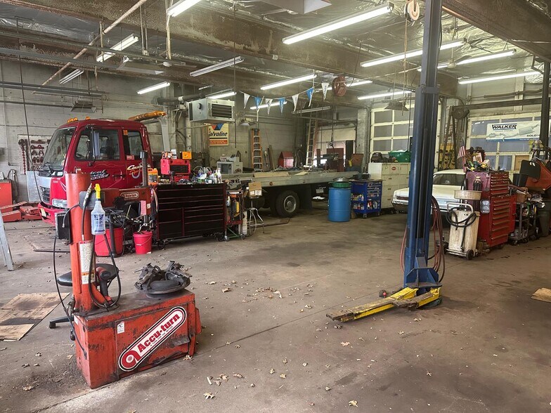 More Photos Of 1614 Stelton Rd, Piscataway Service Station For Sale