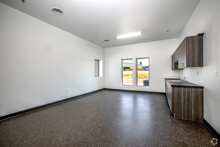 More Photos Of , Nampa Industrial For Sale