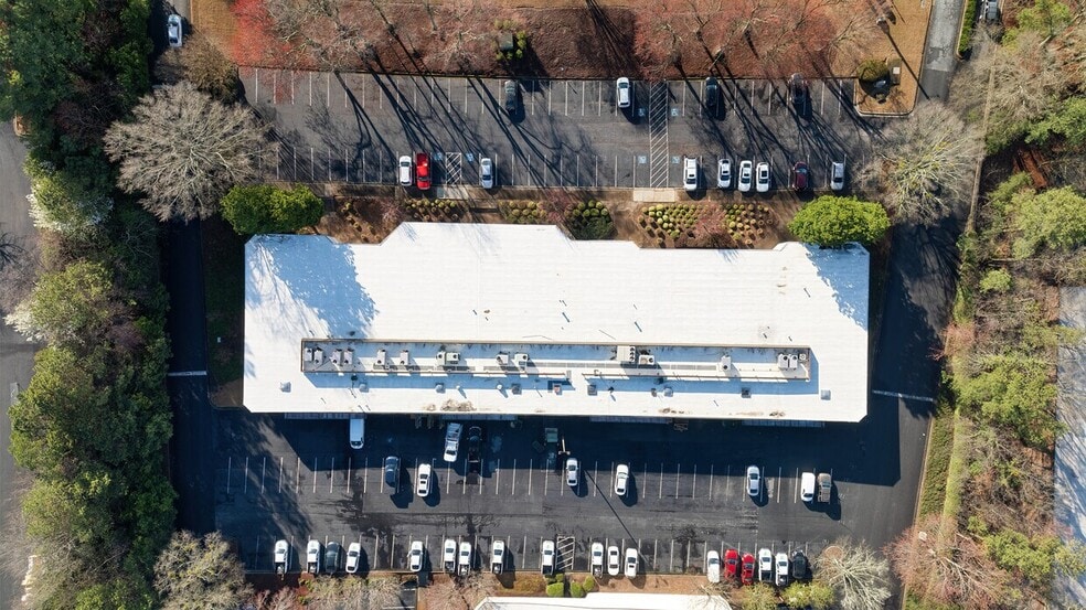 More Photos Of 5875 Peachtree Industrial Blvd, Norcross Unknown For Lease
