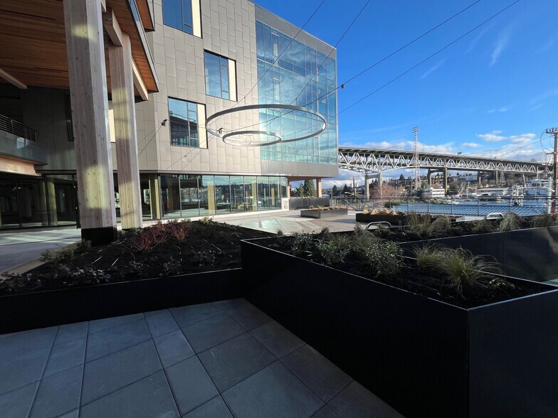 More Photos Of 3800 Latona Ave NE, Seattle Office For Lease