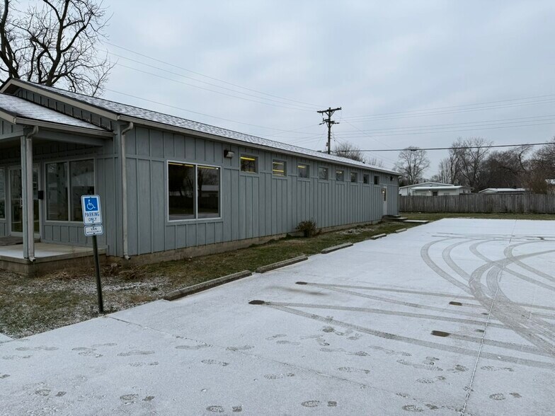 More Photos Of 435 N Main St, New Carlisle Freestanding For Sale