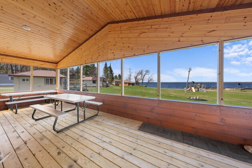 More Photos Of 9978 Gappa Rd, Kabetogama Hotel For Sale