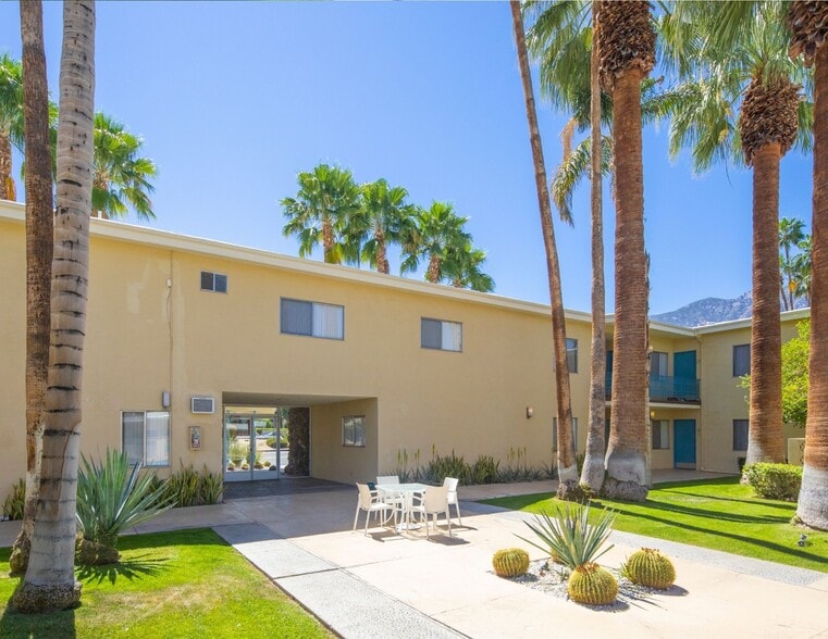 More Photos Of 1680 E Palm Canyon Dr, Palm Springs Apartments For Sale