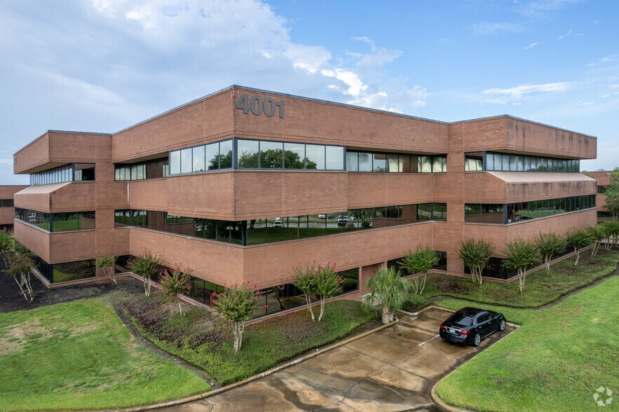More Photos Of 4001 Technology Dr, Angleton Office For Lease