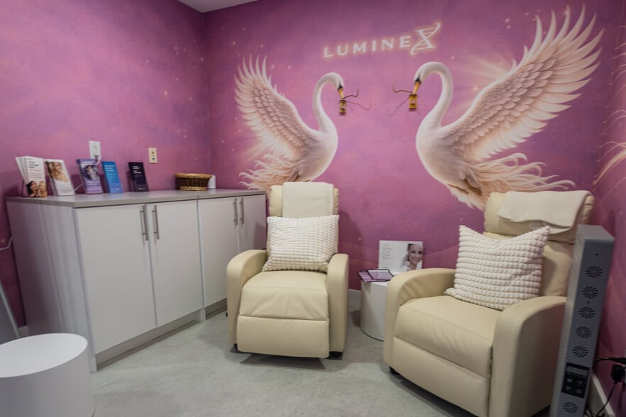 More Photos Of 9851 NW 58th St, Miami Flex For Sale