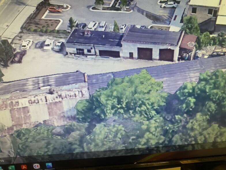 More Photos Of 3123 S California Ave, Chicago Industrial For Sale