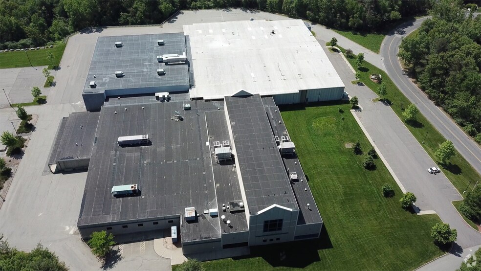 More Photos Of 5-9 Latti Farm Rd, Millbury Warehouse For Lease