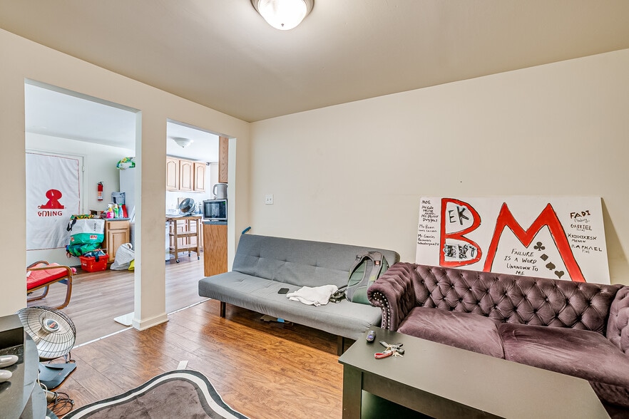 More Photos Of 172 Hamilton St, New Brunswick Storefront Retail Residential For Sale