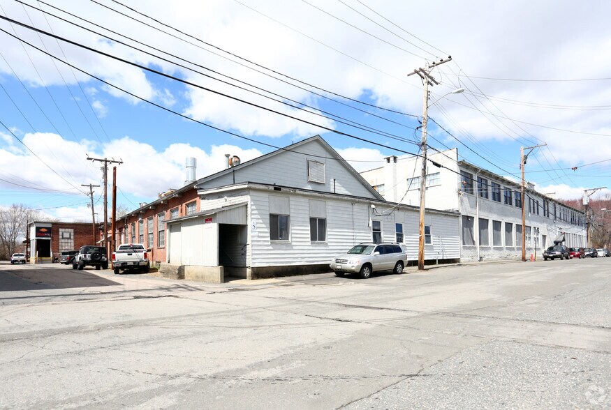 Primary Photo Of 35 Tripp St, Framingham Warehouse For Lease