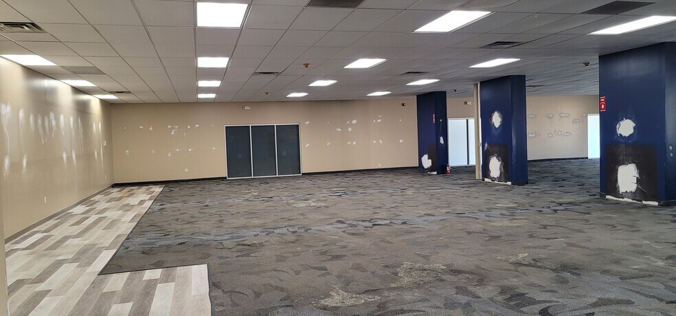 More Photos Of 470 Hotchkiss St, Campbellsville General Retail For Sale