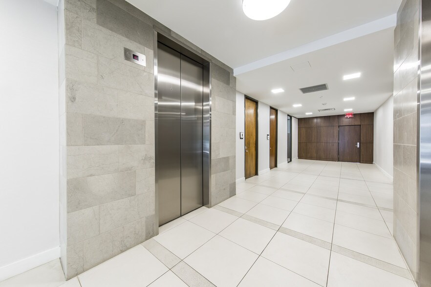 More Photos Of 812 San Antonio St, Austin Office For Lease