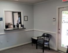 More Photos Of 1703 Country Club Rd, Jacksonville Medical For Lease