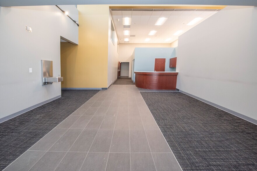 More Photos Of 4361 Boniface Pky, Anchorage Healthcare For Sale