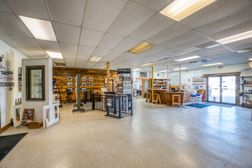 More Photos Of 6259 Lower Cass Frontage Rd, Cass Lake Freestanding For Sale