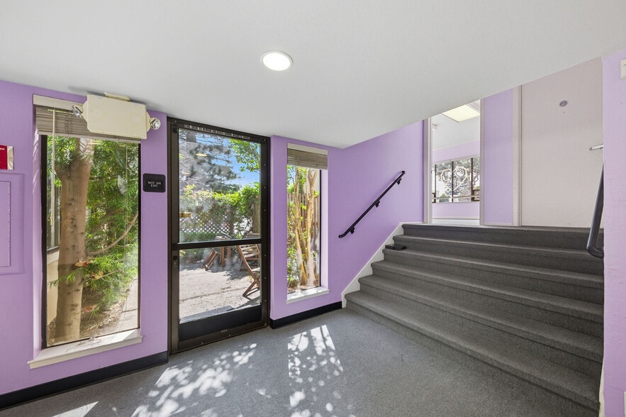 More Photos Of 1021 S El Camino Real, San Mateo Office For Sale