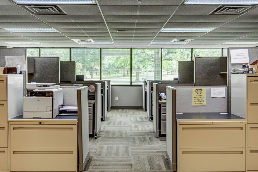 More Photos Of 101 Laurel Rd, Voorhees Office For Lease