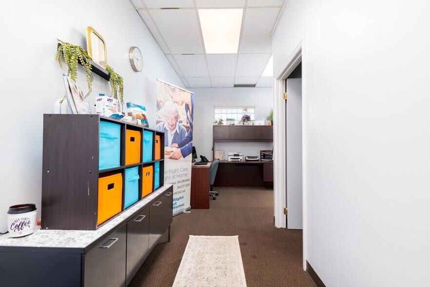 More Photos Of 630 Market St, Steubenville Office For Sale