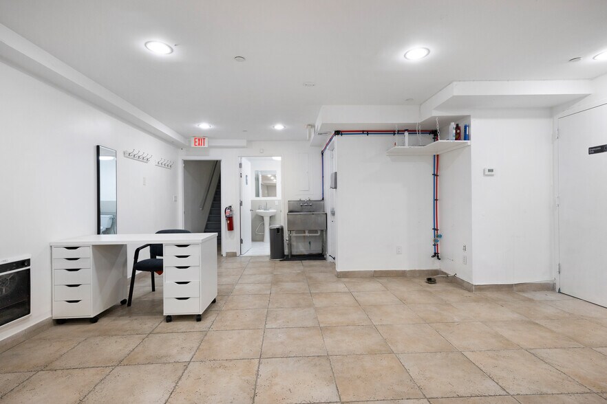 More Photos Of 229 E 2nd St, New York Multifamily For Sale