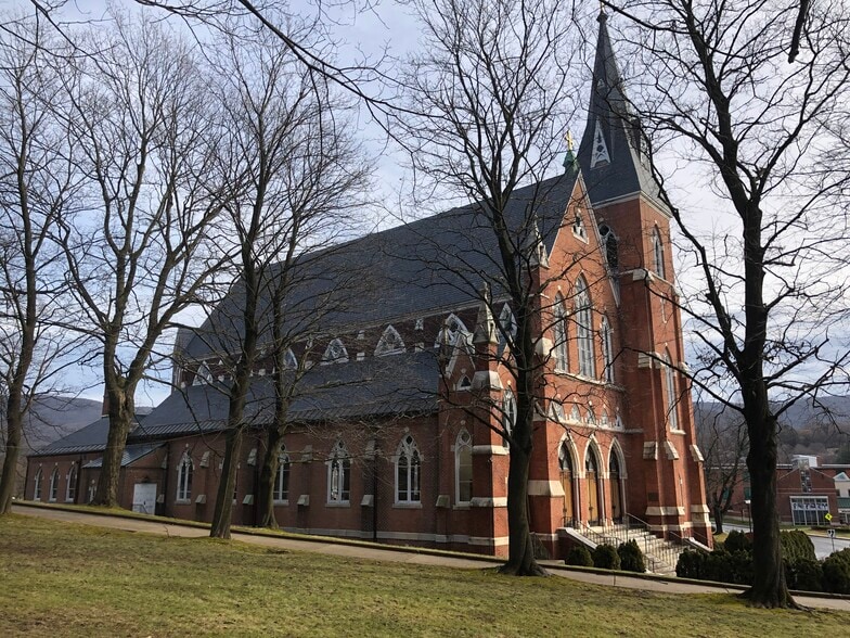 More Photos Of 2 Columbia St, Adams Religious Facility For Sale