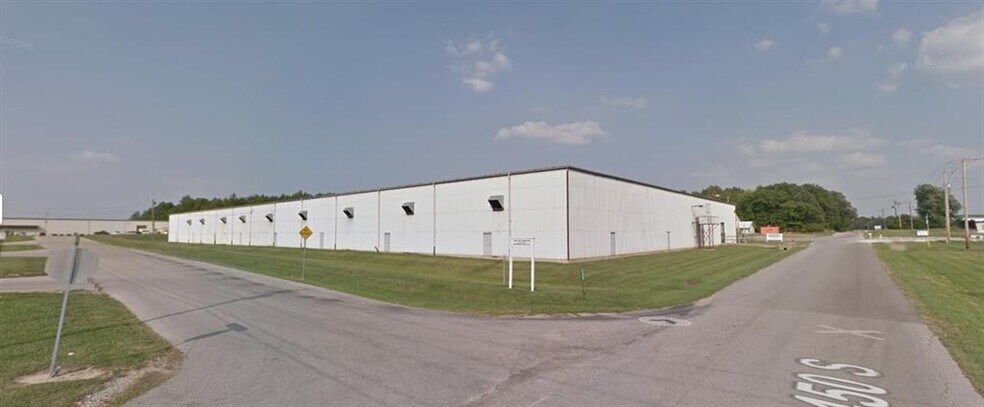 Primary Photo Of 11340 W 450 S, Dunkirk Warehouse For Lease