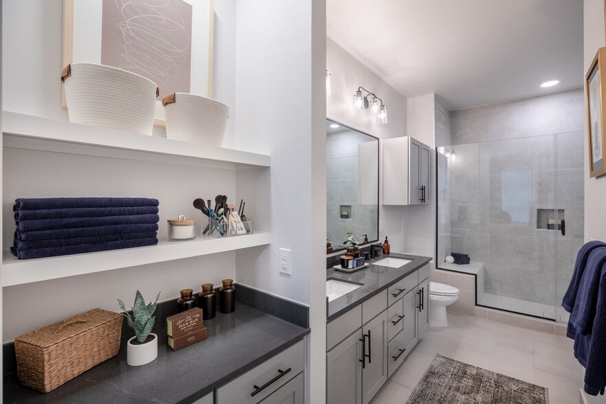 More Photos Of 3015 Weslayan St, Houston Apartments For Lease