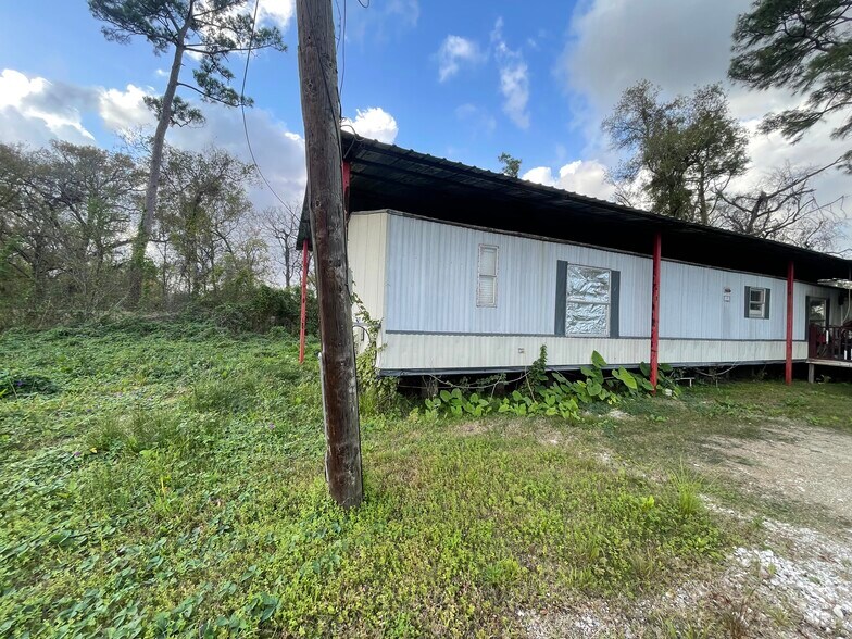 More Photos Of 7535 Nodding Pines Ln, Houston Manufactured Housing Mobile Home Park For Sale