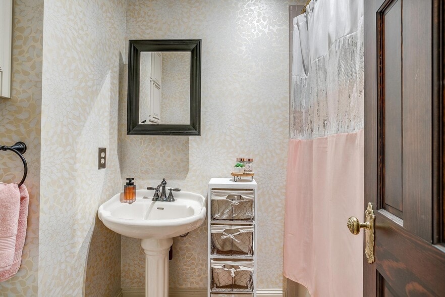 More Photos Of 10501 County Road 525, Mansfield Hospitality For Sale