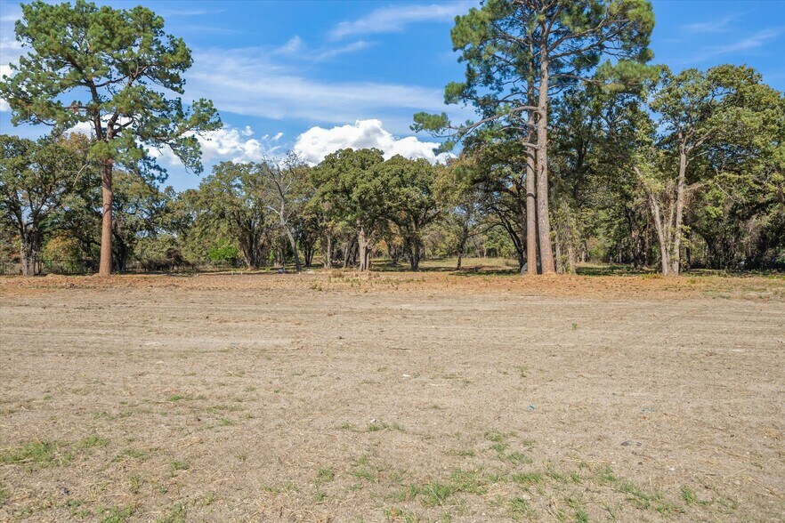 More Photos Of 23730 I-20, Wills Point Specialty For Sale