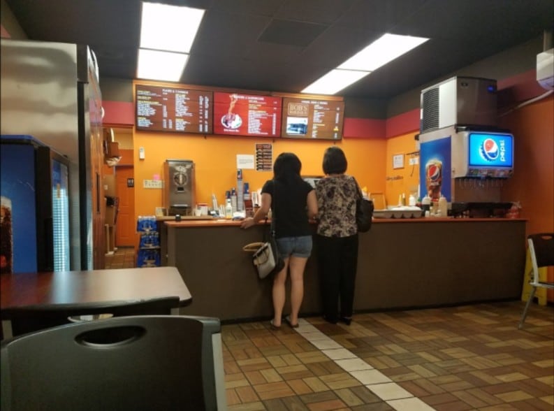 More Photos Of 45-1151 Kamehameha Hwy, Kaneohe Restaurant For Lease
