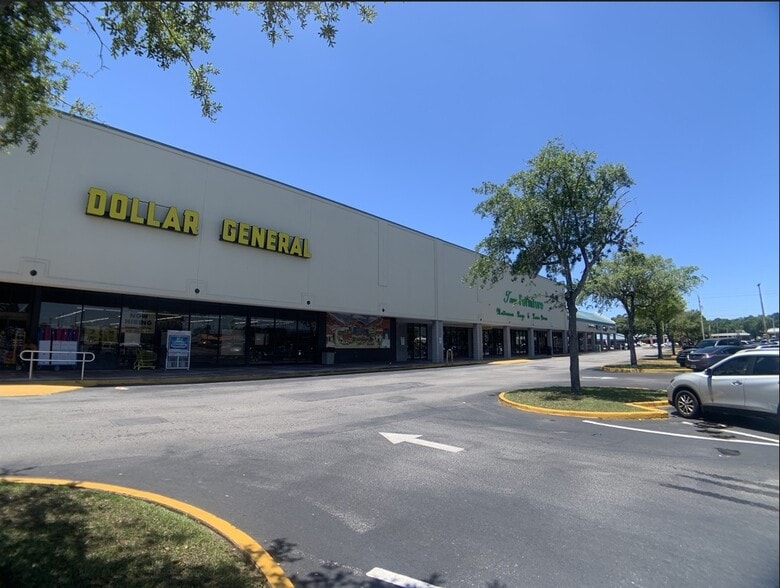 More Photos Of 7004 W Waters Ave, Tampa Storefront For Lease