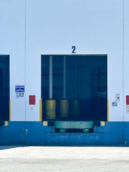 More Photos Of 16222 Phoebe Ave, La Mirada Warehouse For Lease