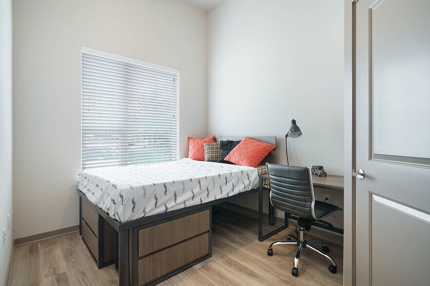 More Photos Of 3000 Northside Blvd, Richardson Multifamily For Sale