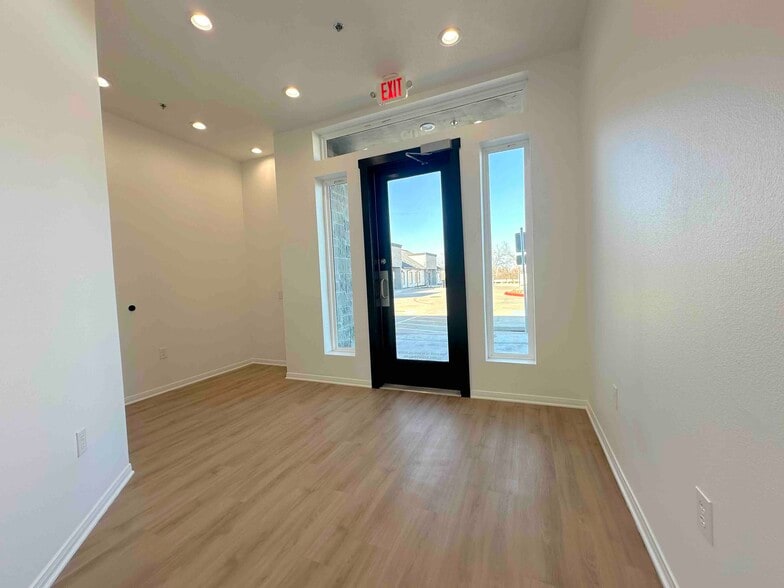 More Photos Of 3925 S Preston Rd, Celina Medical For Sale