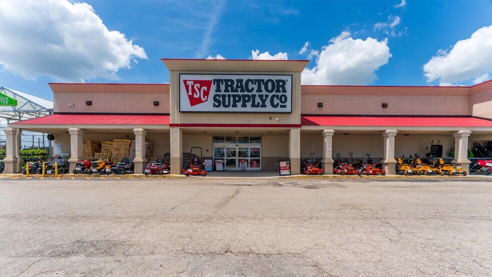 More Photos Of 1701-1737 E Oak St, Arcadia Storefront For Sale