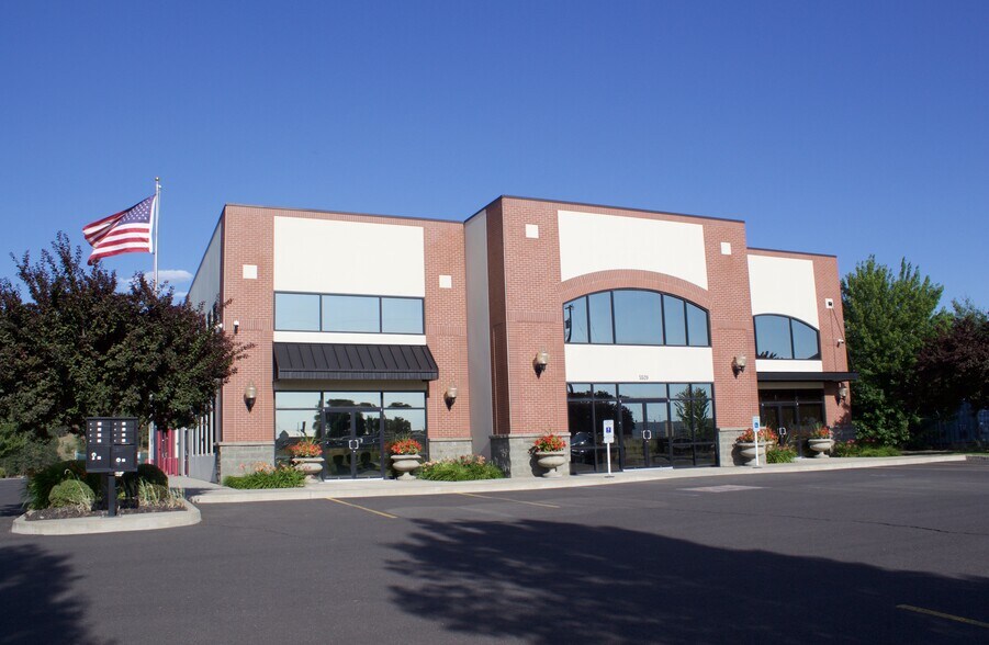 More Photos Of 5520 N Florida St, Spokane Industrial For Lease