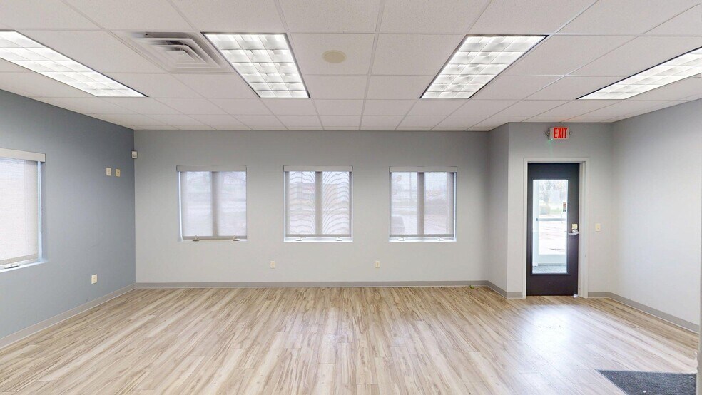 More Photos Of 1192 E Pershing Rd, Decatur Medical For Lease