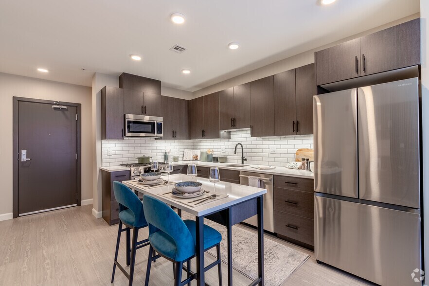 More Photos Of 21 Charles St, Cambridge Apartments For Lease