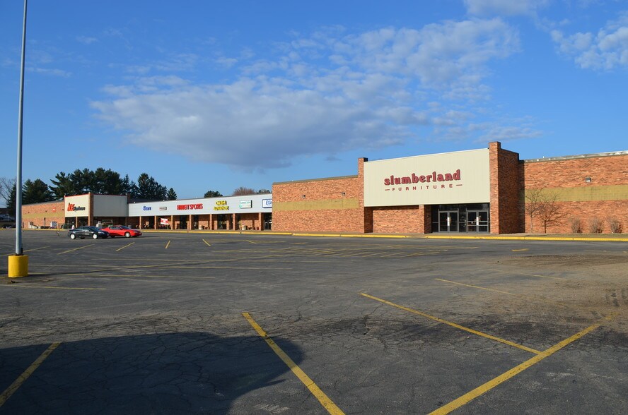 More Photos Of 1110-1122 N Superior Ave, Tomah Unknown For Lease
