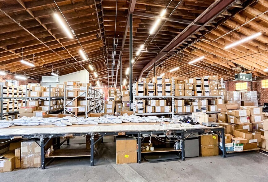 More Photos Of 340 S Avenue 17, Los Angeles Manufacturing For Lease