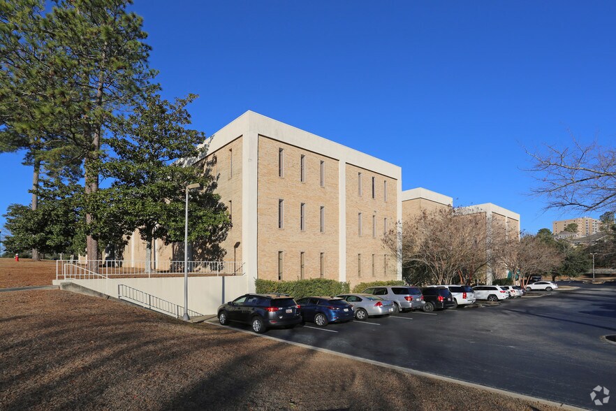 More Photos Of 2711 Middleburg Dr, Columbia Medical For Lease