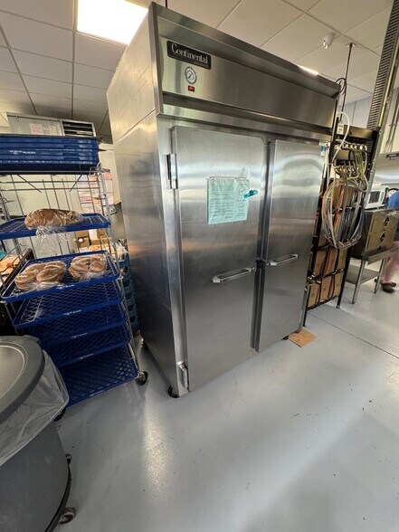 More Photos Of 5095 Day Rd, Lockport General Retail For Sale