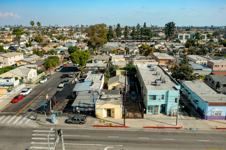 More Photos Of 6804 S Hoover St, Los Angeles Flex For Sale