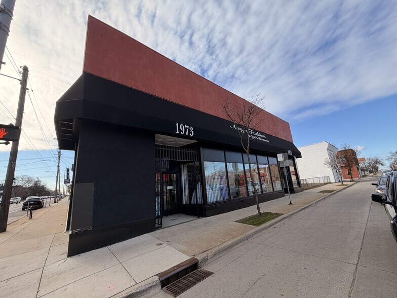 More Photos Of 1973 Division Ave S, Grand Rapids Storefront For Sale