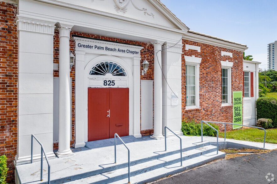 More Photos Of 825 Fern St, West Palm Beach Light Manufacturing For Lease