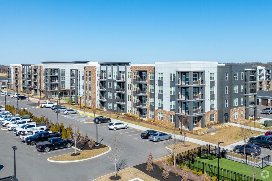 More Photos Of 2600 Roby Corlew Ln, Murfreesboro Coworking Space